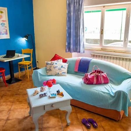 Camerealmare Guest house *